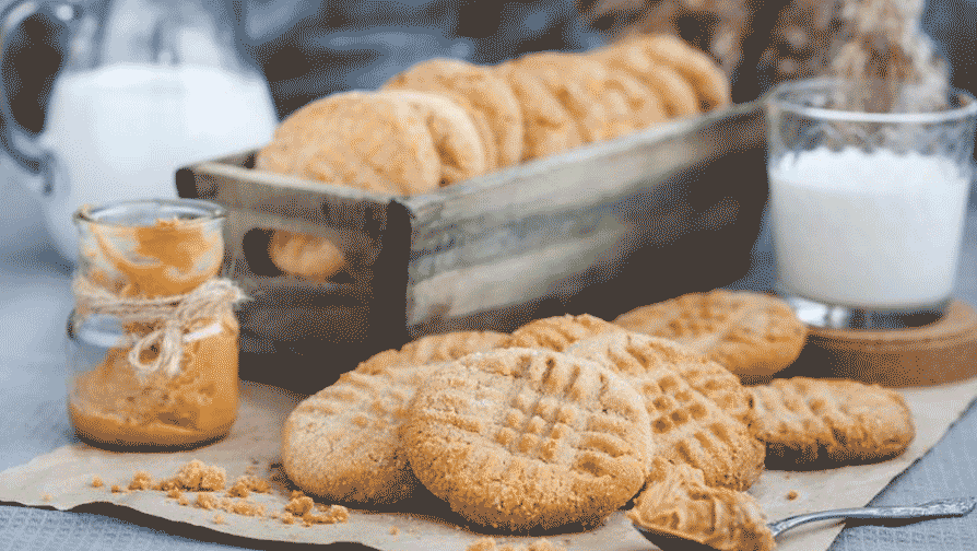 Нежное рассыпчатое песочное печенье - как приготовить просто — Шуба